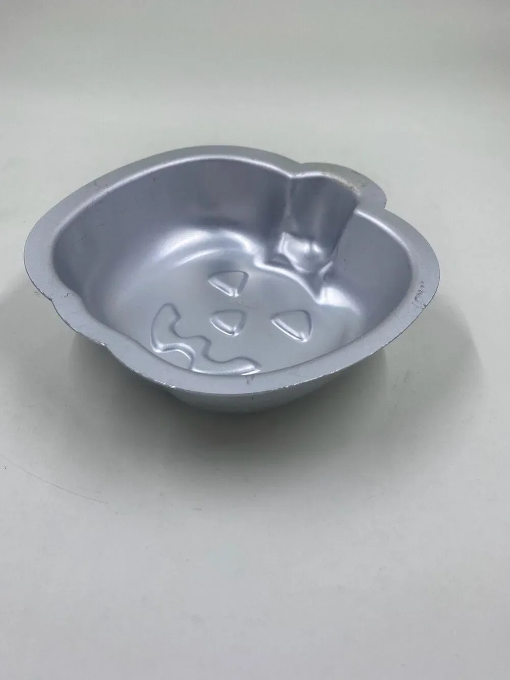 Ghost & Pumpkin Wilton Singles Metal Mini Muffin Loaf Tin Halloween Cake PanREAD